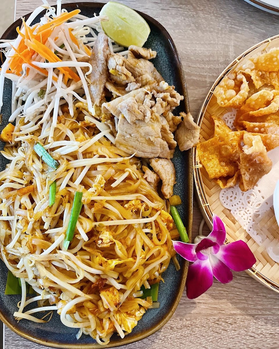 Banner Rim Talay Thai Food Of Naples 03